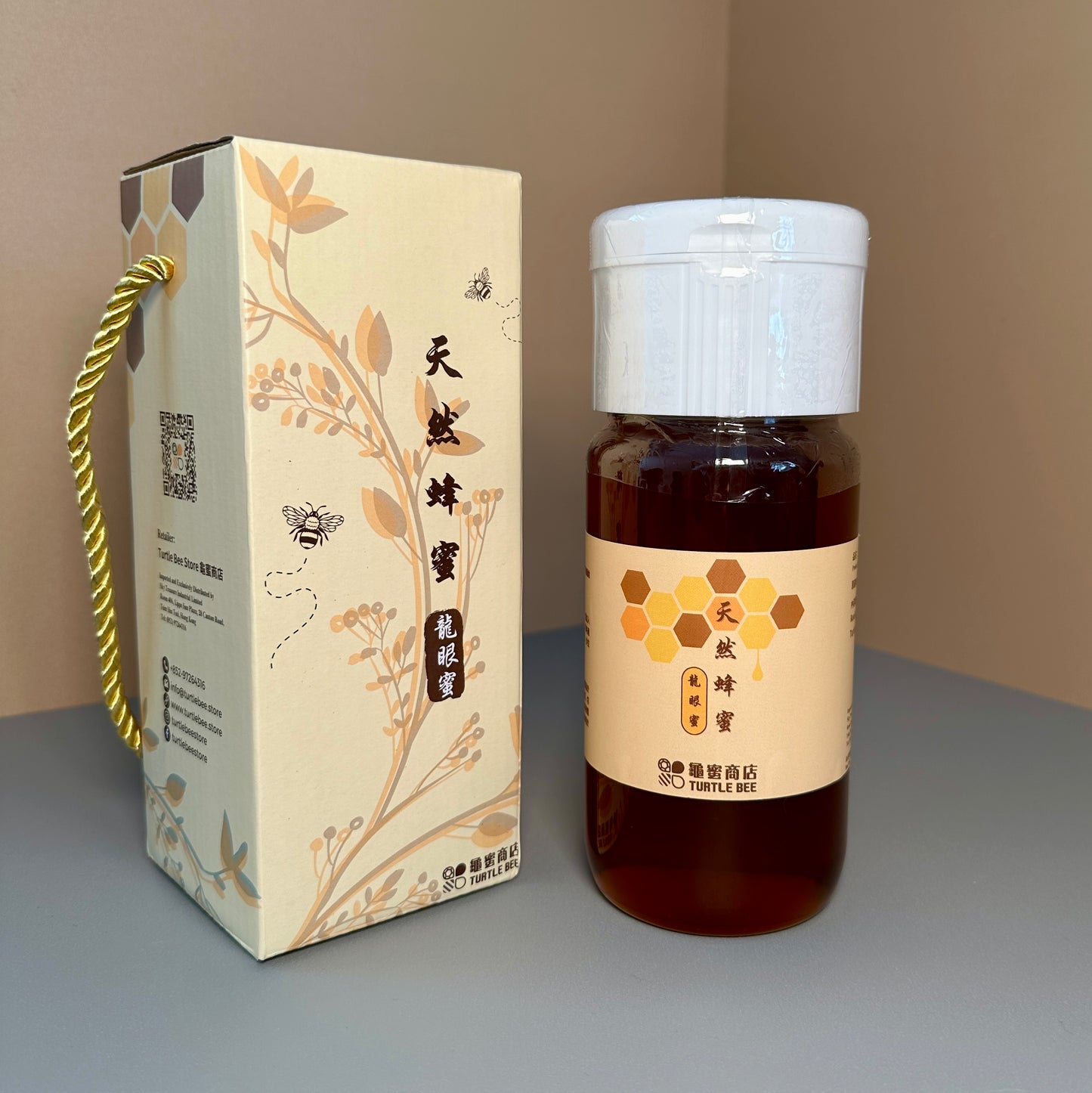 天然台灣蜂蜜 (龍眼蜜 700ml) (禮盒裝）Taiwanese Raw Honey (Longan Honey) (700ml) w/ Gift Box